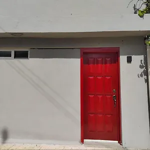 10th-ave-suite.quintano-roohotels.com/